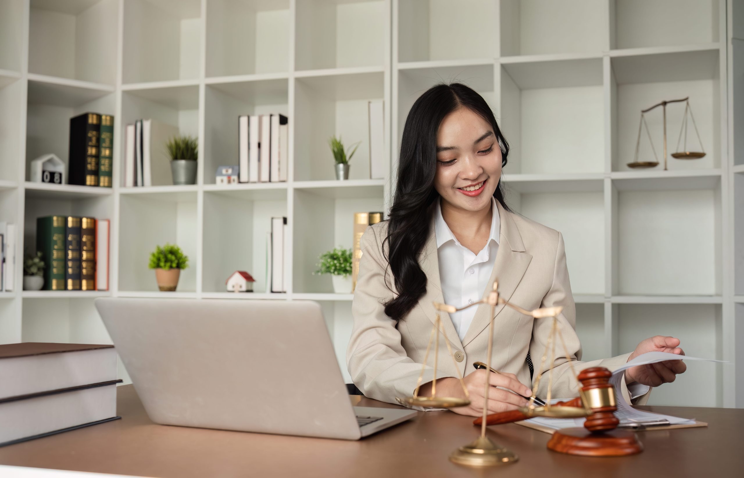 What changes when you notarize a POA online vs in person