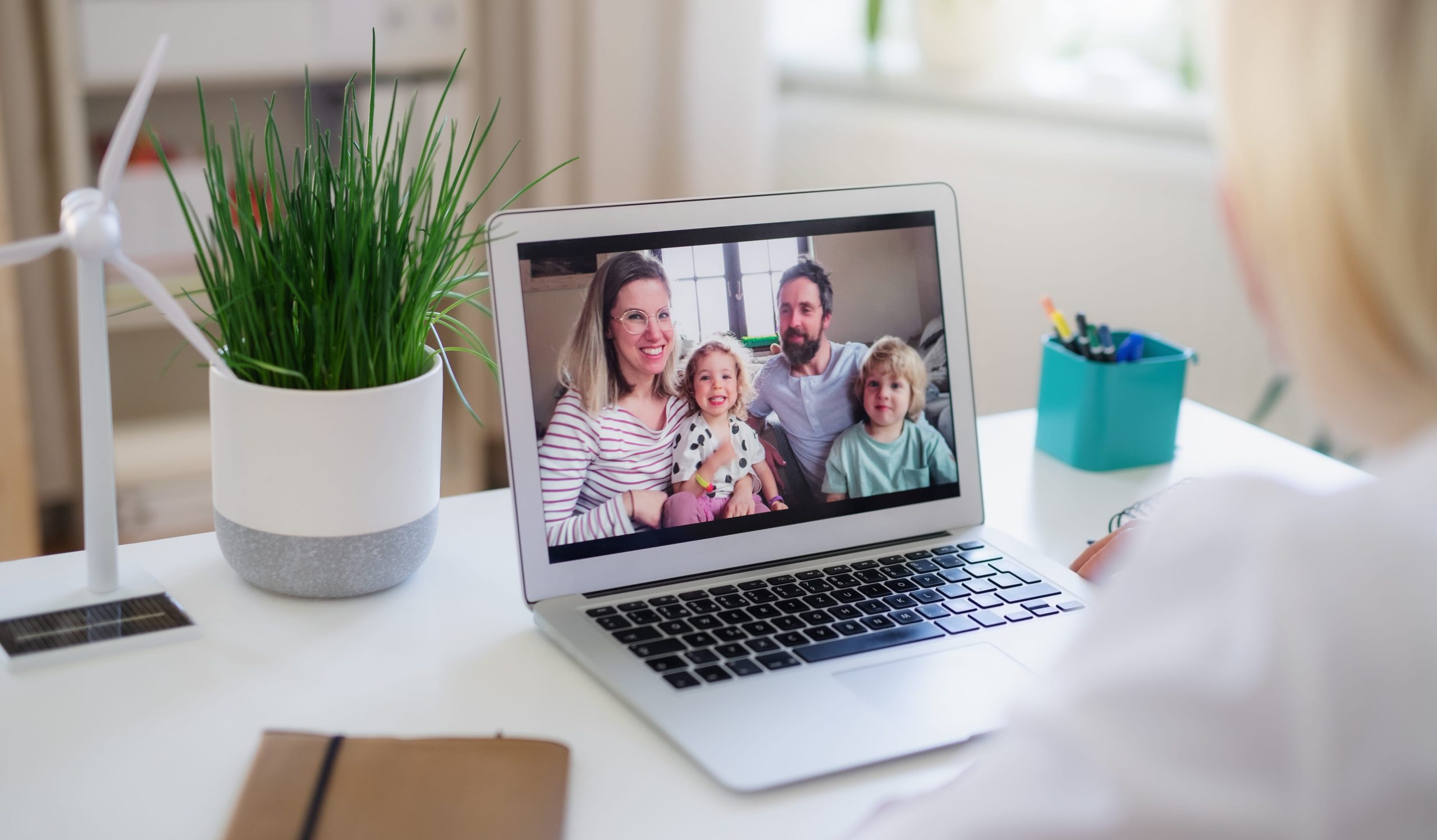 Why Online Sessions Help Distant Family Witnesses